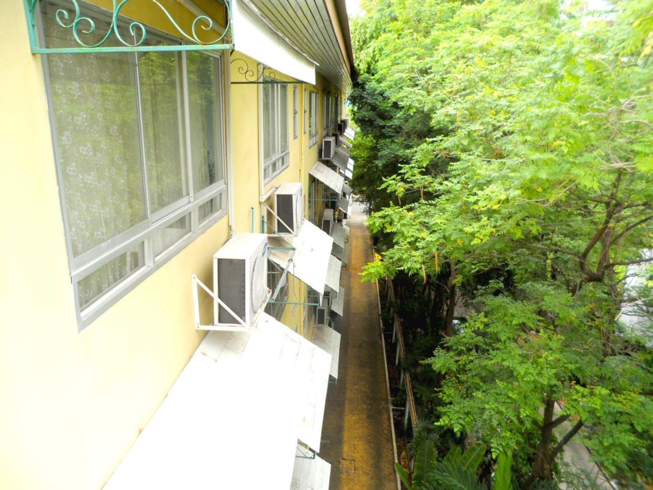 Studio Suite By Royal Ivory Nana Bangkok Dış mekan fotoğraf