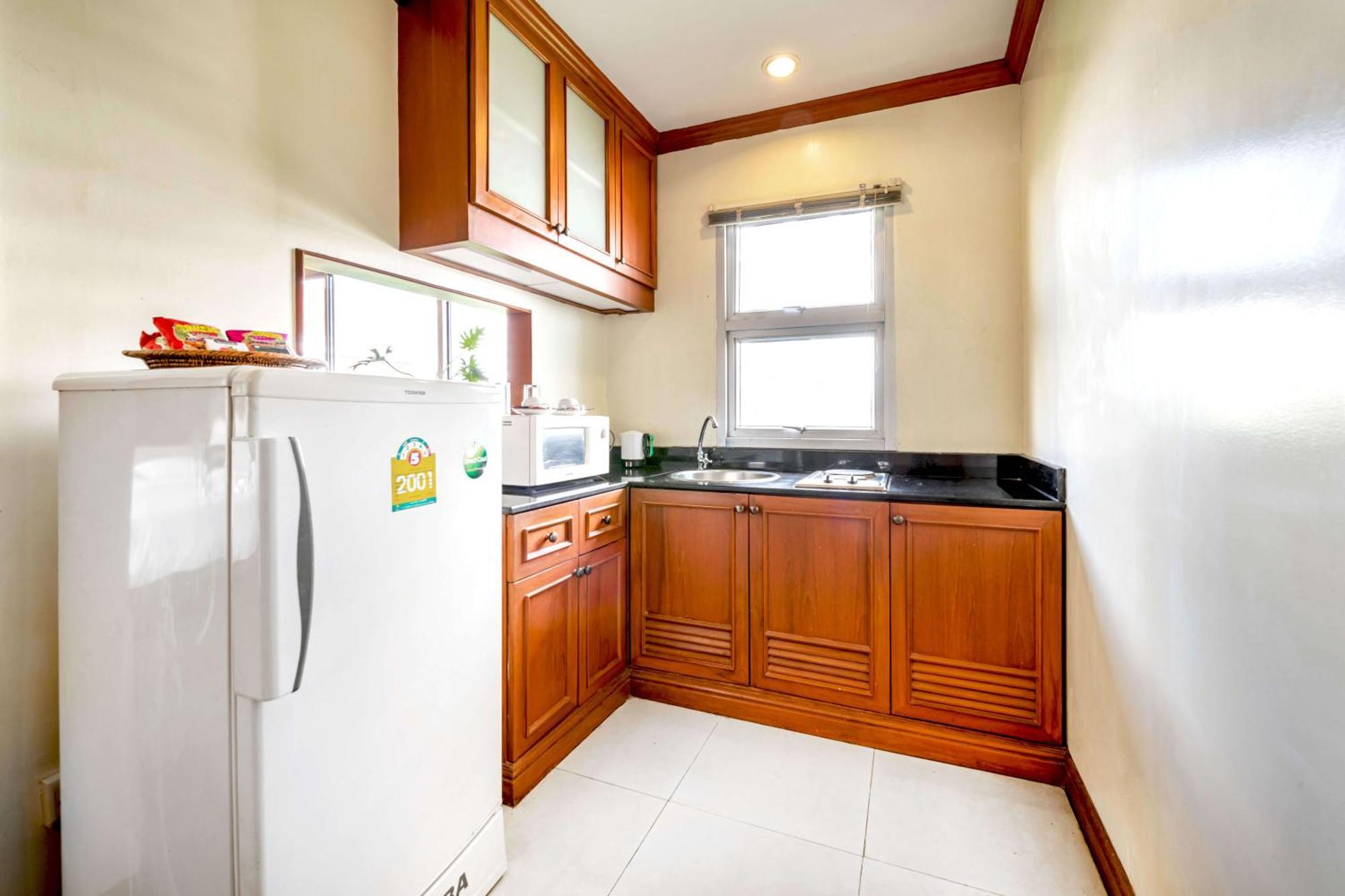 Studio Suite By Royal Ivory Nana Bangkok Dış mekan fotoğraf